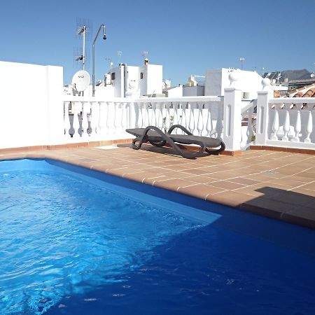 Pulguilla E Menyber Lägenhet Nerja Exteriör bild